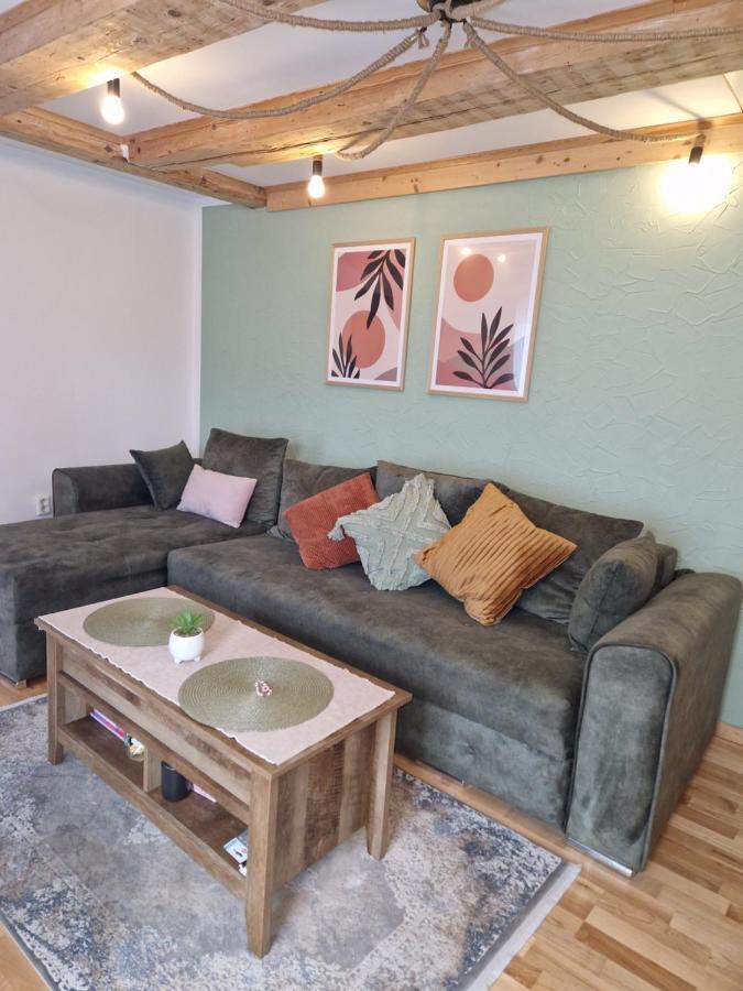 Evelyn'S Place Apartment Brasov Bagian luar foto